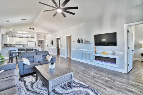 Central Myrtle Beach Apartment | Pet-Friendly - Luxe 3BR Golf Villa - 5 Mins to Beach - Sleeps 8