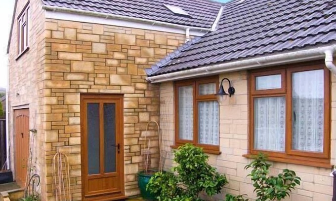 Melplash Apartment | PETITE BELLA, with a garden in Melplash