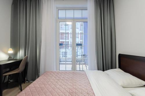 Solomjanskyj Apartment | Petrovdom Apartments 3-6 in RC Vozdvizhenka Podil, Dehtiarna,6