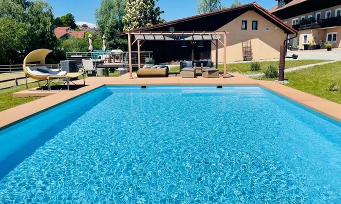 Taufkirchen Apartment | Pferdegut Falkenberg Ferienwohnung