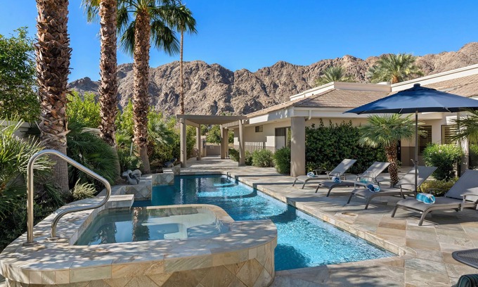 La Quinta Condo | PGA West: private pool/spa, 2-bedroom casita, best mountain & golf course views