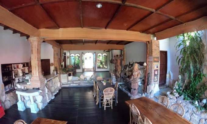 Rantepao Hotel | PIAS POPPIES HOTEL