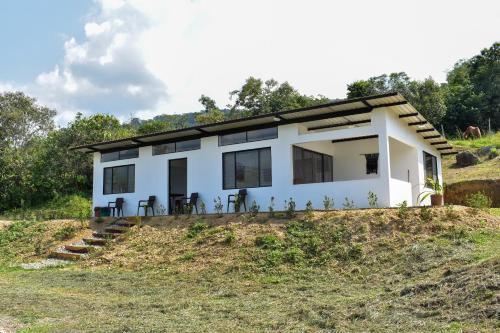 Guaduas House | Piedras del Sol Casa Campestre