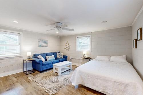 Kure Beach Apartment | Pier View Cottage Unit 5