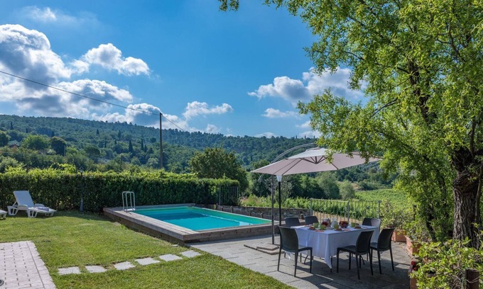 Pieve a Presciano Villa | PIEVE-POGGIO CASE - POGGIO CASE