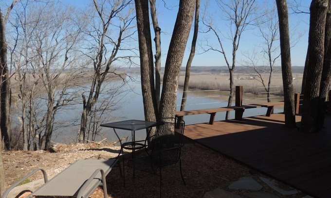 Treloar Bed & Breakfast | Pinckney Bend Bed & Breakfast