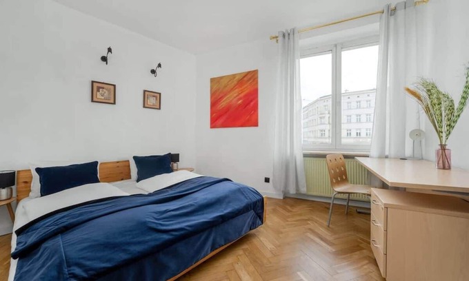 Stare Miasto Apartment | Pl. Legionów 14 | Spacious Apartment | Remote Work