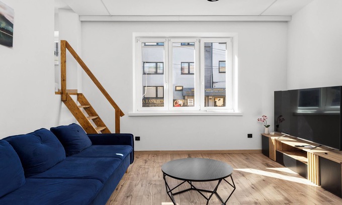 Pradnik Bialy Apartment | Pleszowska Urban Elegance Apartment #1A