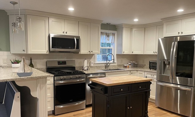 Cedarville House | Plymouth House with In- ground Pool 5 minutes to Cape Cod and beaches