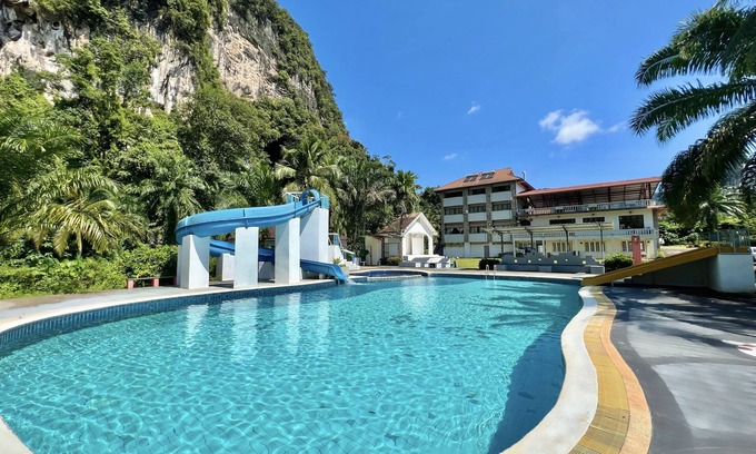 Ao Luek Hotel | PN Mountain Resort and Villas Krabi