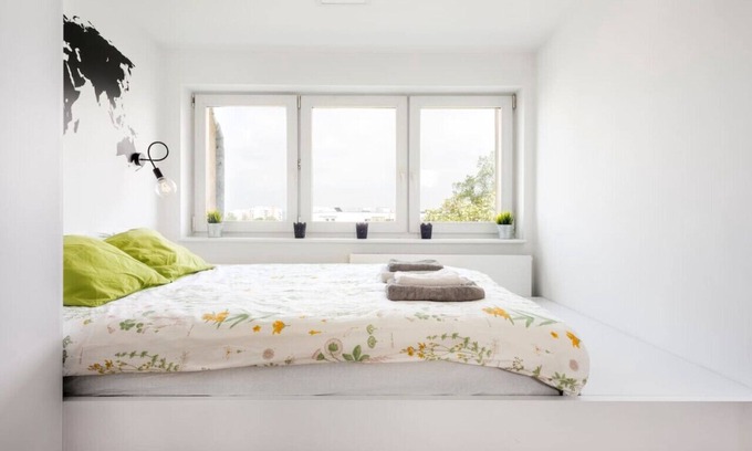 Stare Podgorze Apartment | Podgórze Apartment - near Vistula river, City View by Rentujemy