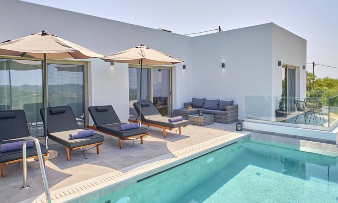 Agios Georgios Villa | Polgar Villa 1 Corfun