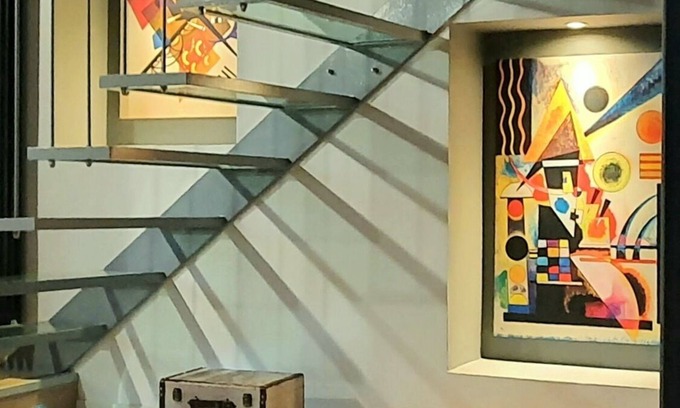 Tor di Quinto Apartment | Ponte Milvio Luxury House offers 5 STAR spaces, furnishings, services and comfort.