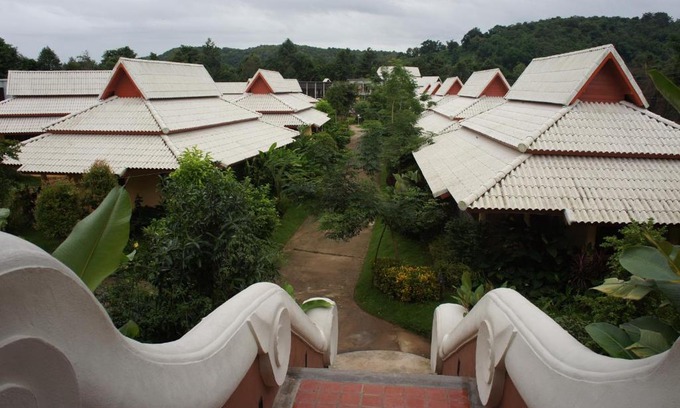 Ban Dong Ma Tun Resort | Poonyamantra Resort