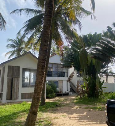 Amuwo Odofin Hotel | Popbeachclub Suites ilashe