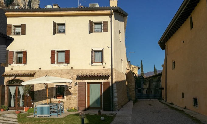 Affi House | Portion of rustic in complete relaxation, tranquility and harmony