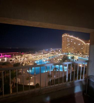 Ras Sudar Apartment | Porto Sokhna Pyramids Hotel Apartments