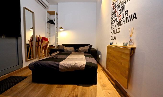 Affori House | Positive Feelings Flat - Positive Sensations