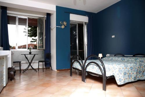 Busto Garolfo House | Posto letto in una camera condivisa