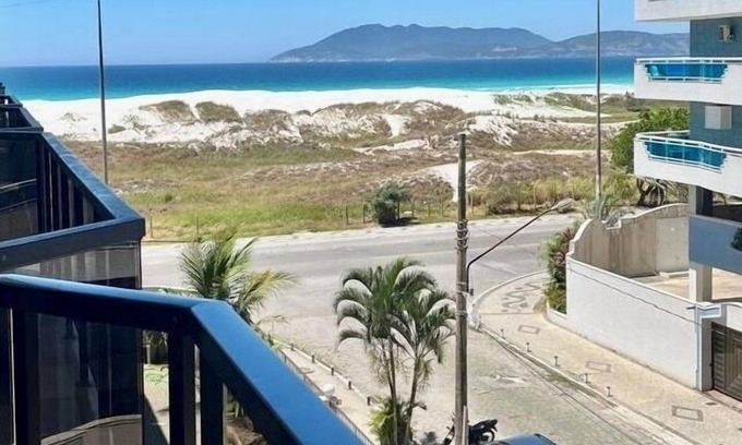 Braga Apartment | Praia do Forte ll - Seafront - Feet in the Sand