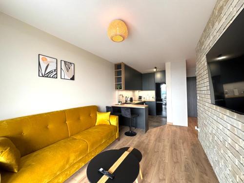 Rzeszow Apartment | Premium Apartment - Graniczna SKY 16th floor - SELF CHECK-IN - Parking