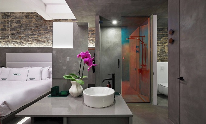 Old Montreal Apartment | PREMIUM LOFT | The Signature