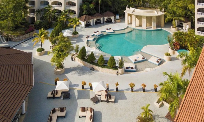 Cofresi Resort | Presidential Suite, Lifestyle Holidays Vacation Club, Synagogue on Property