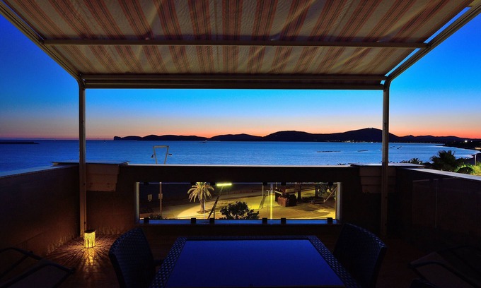 Lido Apartment | Prestigious penthouse by the sea with breathtaking panoramic views