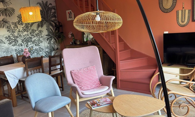 Entraigues-sur-la-Sorgue House | Pretty house with garden - Le Clos Du Moulin 4