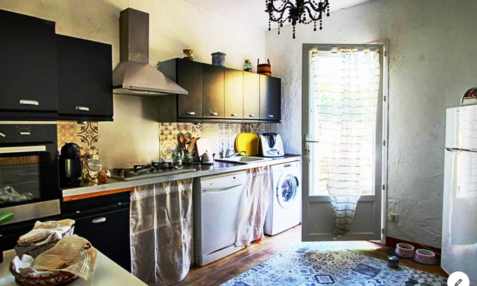 Ajaccio House | Pretty little house, close to all amenities