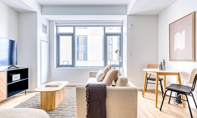 Shawmut Apartment | Prime NewCo South End Studio near Ink Block w. W/D and Gym by Blueground