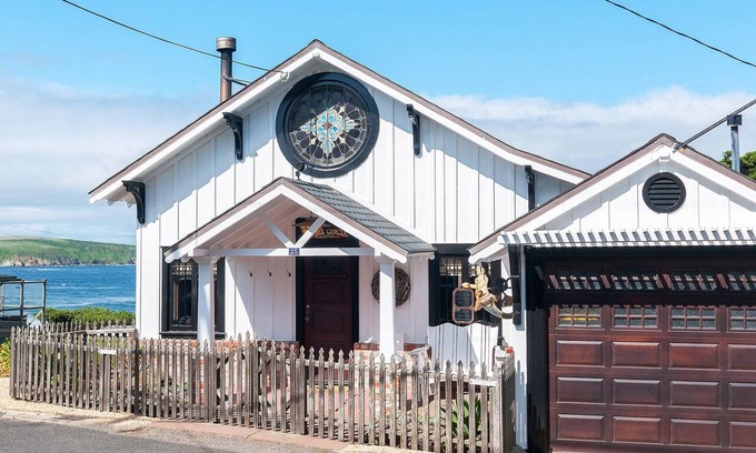 Dillon Beach Cottage | Private Coastal Retreat ~ Walking Distance To Beach