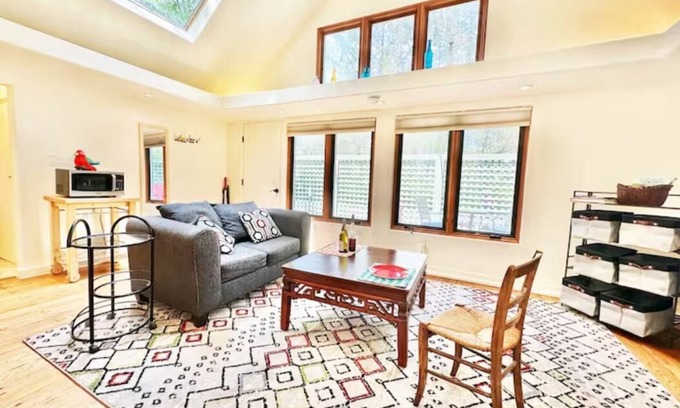 Zena Cottage | Private cottage - 5 min from the center of town