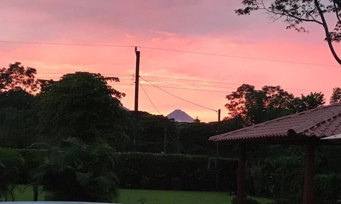 Valle Azul Cabin | Private Quinta Resort - Arenal Volcano View - Perfect Digital Nomad Retreat