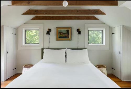 Margaretville Apartment | Private Creek and Large Yard at the Coziest Cabin in the Catskills