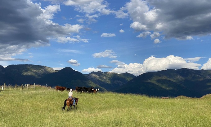 Bigfork House | Private Farm House with Spectacular Views
