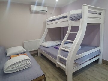 Vapnyarka House | Private Odessa Apartment - Комната#1 на 4 персоны