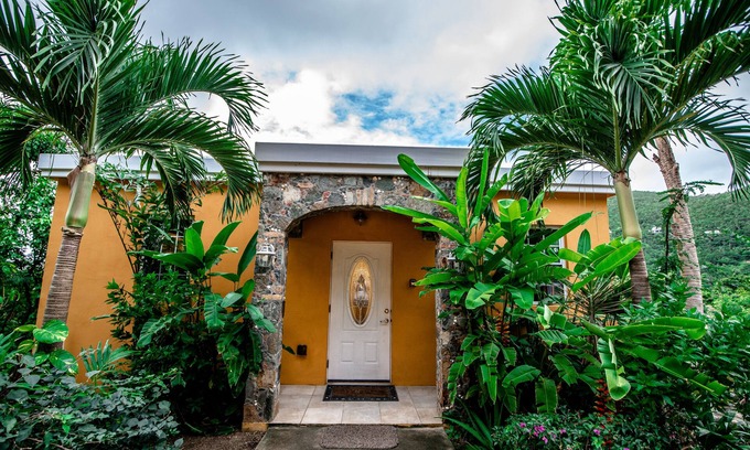 Fish Bay Cottage | Private, Perfect for Couple's Retreat-Ocean and Valley Views