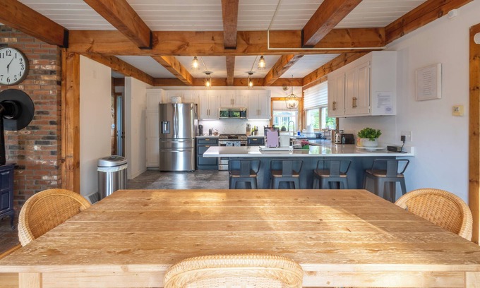 Mashpee Cottage | Private Pool & Screened Deck: Mashpee Home!