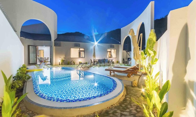 Tho Quang Beach Villa | Private Pool Villa in Nature with Sunlight/Large Pool/Free Pickup/BBQ