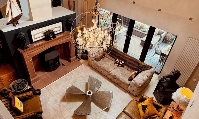 Eaglesfield House | Private Riverside Country Retreat with Hot Tub & Pizza Oven