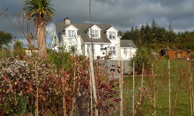 Milltown Apartment | private studio apartment