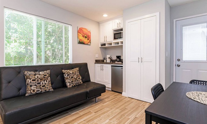 University City Apartment | Private Studio new UCSD and La Jolla