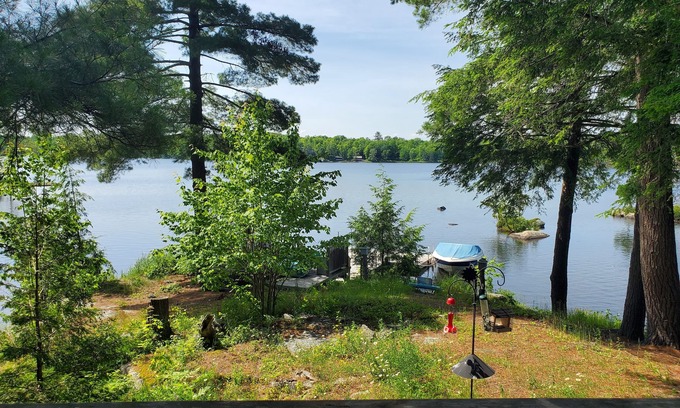 Marmora and Lake Cottage | Private Three Bedroom Cottage on Small but Beautiful Lake