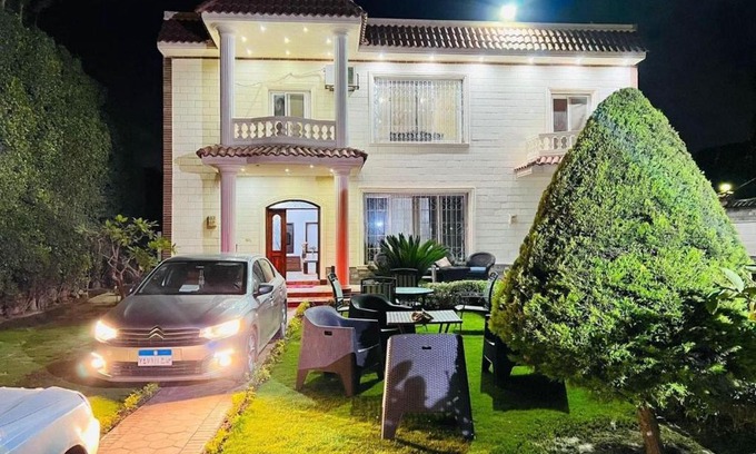 Al-'Amriyah Villa | private Villa with a special view