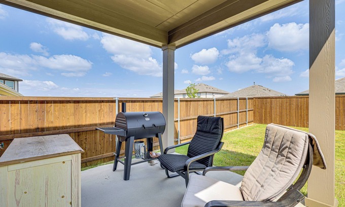 Aubrey House | Private Yard & Pool Access: Home in Krugerville