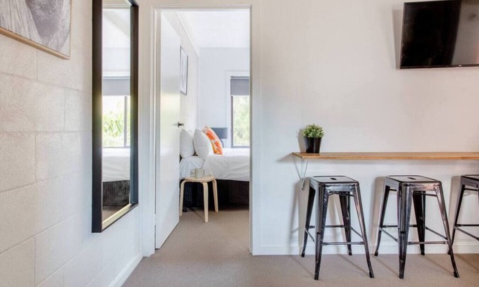 Sandy Point Condo | Prom Coast 1~Cosy beach life, stroll to the beach