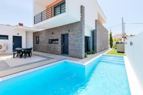 Sao Miguel do Rio Torto House | Prospect Place Lisboa