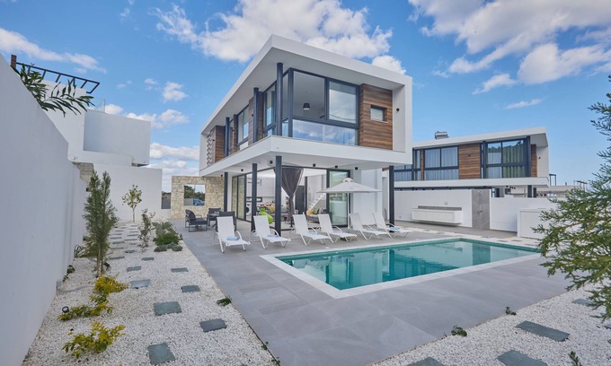 Protaras Cottage | Protaras Elite Pearl Villa EP3C - a villa that sleeps 6 guests in 3 bedrooms