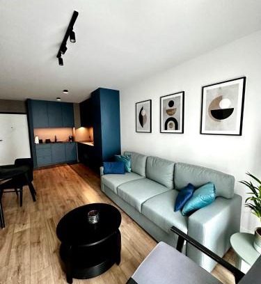 Srodmiescie Apartment | PURA Vida